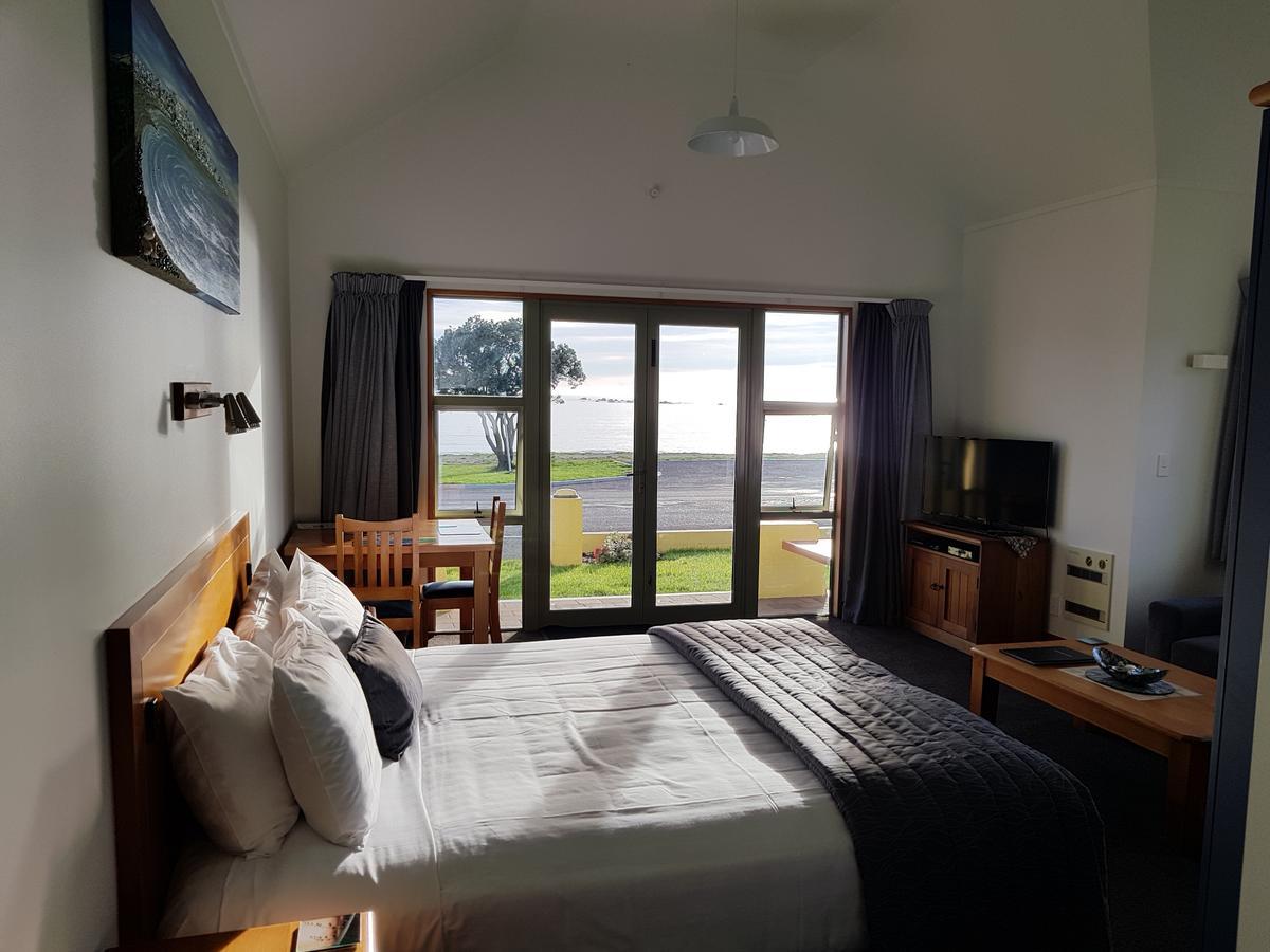 The Anchor Inn Beachfront Motel Кайкоура Екстер'єр фото
